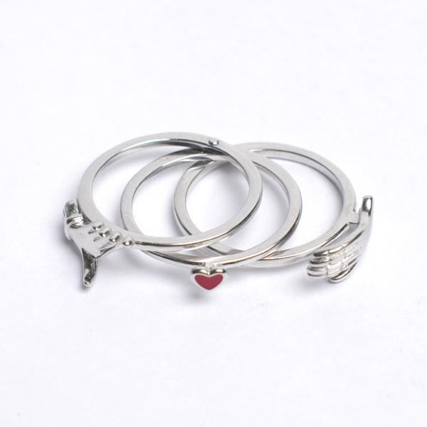Heartfelt Hug Ring - Image 3