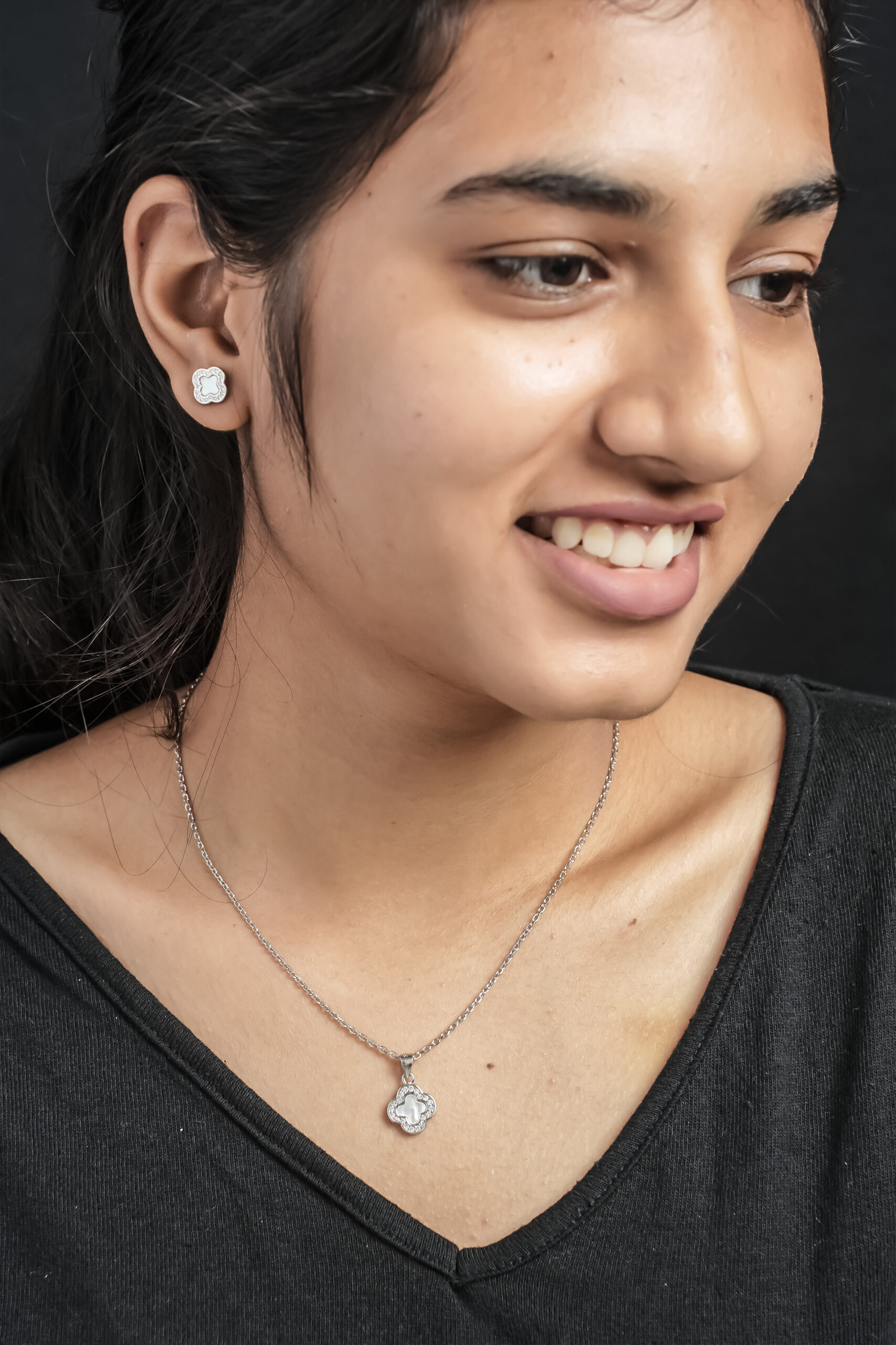 Women's Pendant 